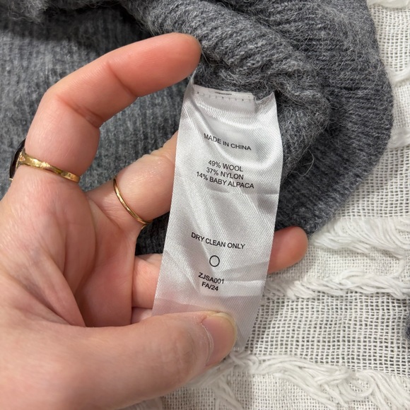 Quince Baby Alpaca-Wool Cropped Cardigan Charcoal Grey Sz S Classic Minimalist - Picture 6 of 11